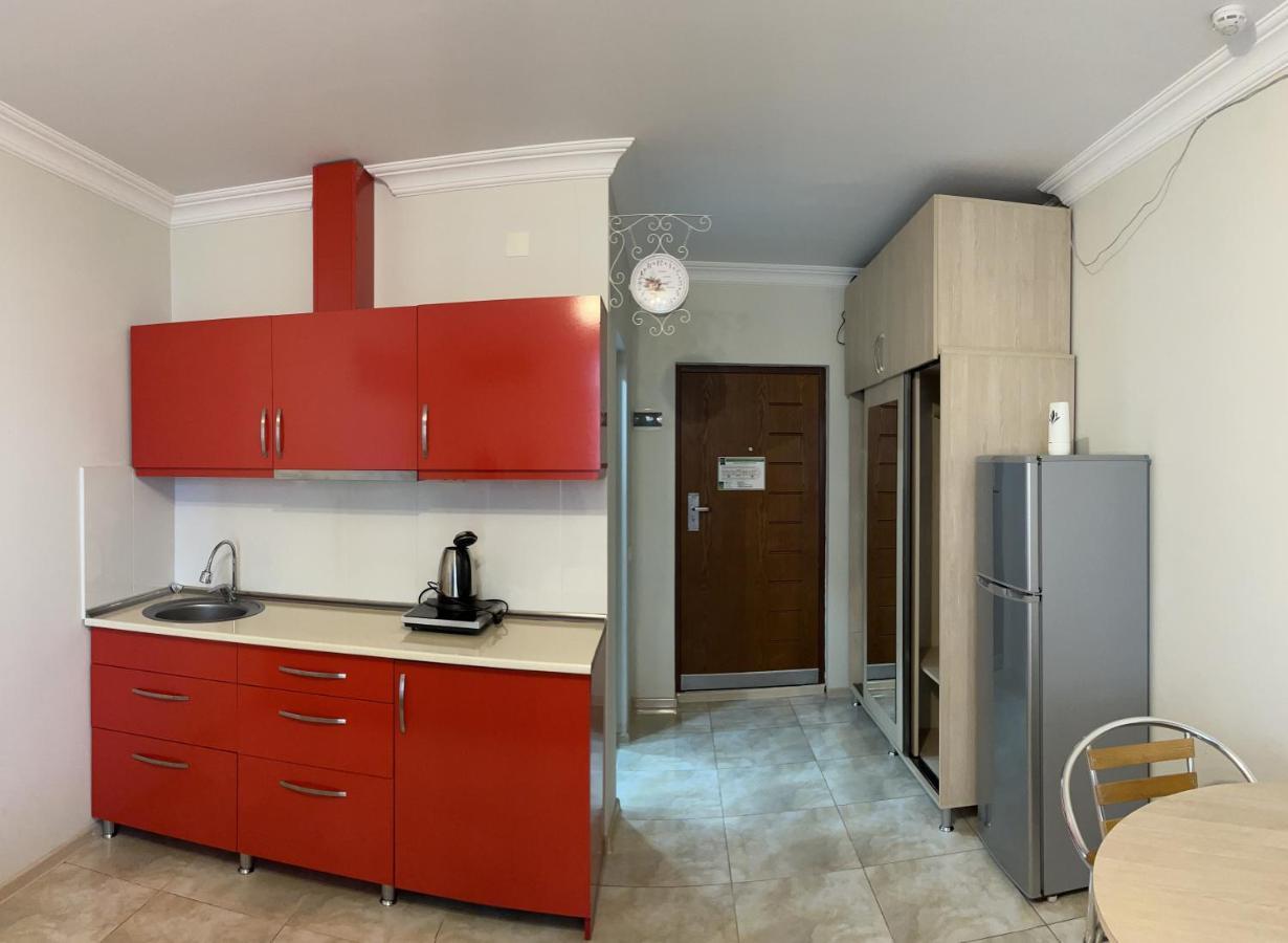 ホテル Orbi Apartamenti Batumi 15 B エクステリア 写真